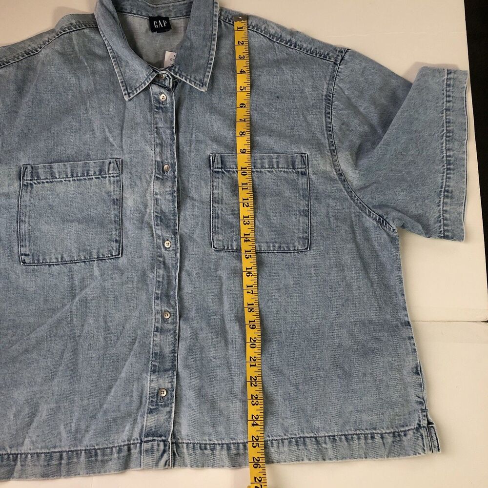 GAP Women’s Light Wash Denim SS Cropped Shirt Button Down Size XXL Tall NWT - Picture 6 of 16